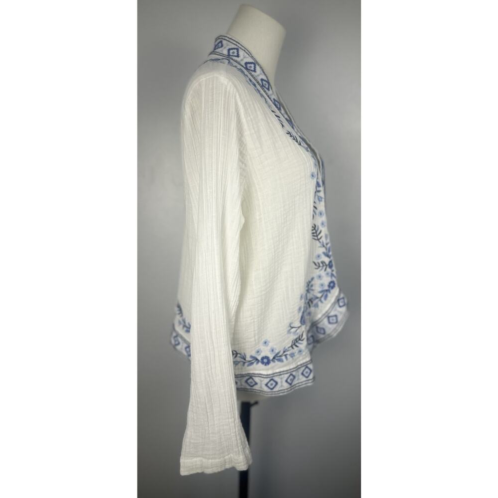 J JILL Gauzy White Open Front Cardigan Blue Embroidery S Floral  Boho Beachy - Picture 4 of 16